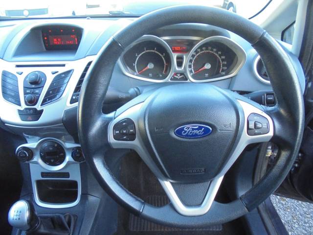 2010 Ford Fiesta 1.4 FIESTA TITANIUM