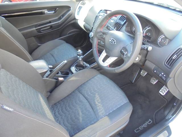 2010 Kia Ceed 1.6 PRO CEED 3 CRDI