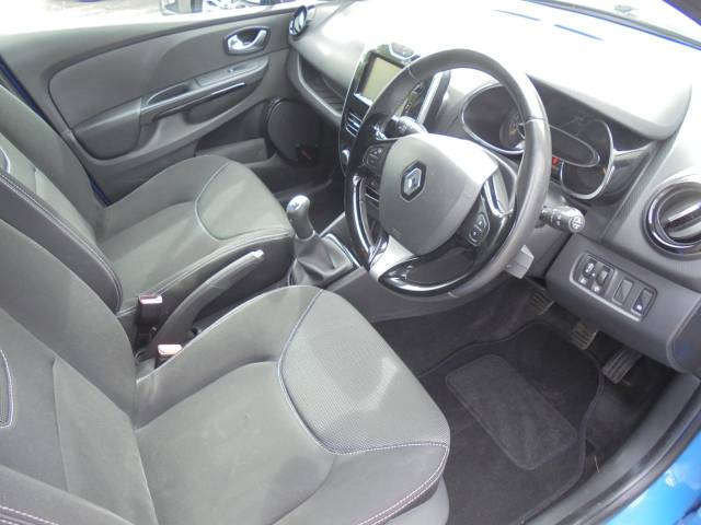 2015 Renault Clio 0.9 CLIO D-QUE M-NAV ENERGY TCE SS