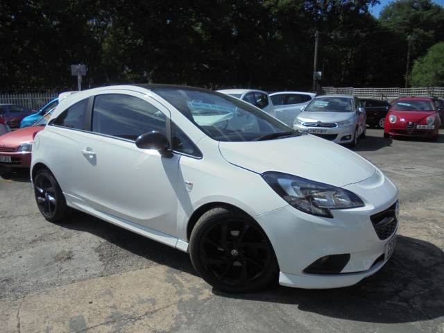 Vauxhall Corsa 1.4 CORSA LIMITED EDITION Hatchback Petrol White