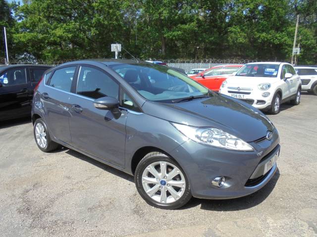 Ford Fiesta 1.2 FIESTA ZETEC Hatchback Petrol Grey
