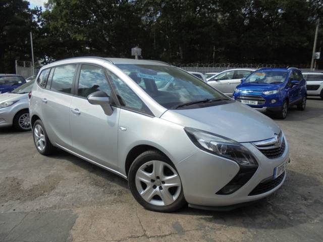 Vauxhall Zafira Tourer 1.4 ZAFIRA TOURER EXCLUSIV TURBO MPV Petrol Silver