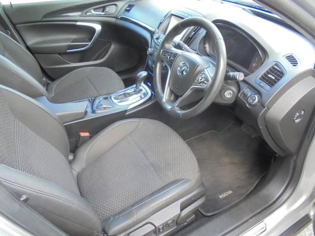 2015 Vauxhall Insignia 2.0 INSIGNIA CTRYTOUR NAV4X4 CDTI AUTOMATIC