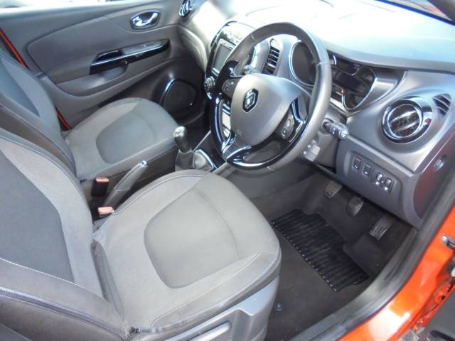 2015 Renault Captur 1.5 CAPTURD-QUE S M-NAV NRG DCISSS