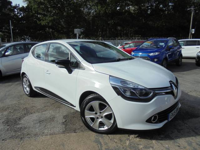 Renault Clio 1.1 CLIO DYNAMIQUE MEDIANAV Hatchback Petrol White